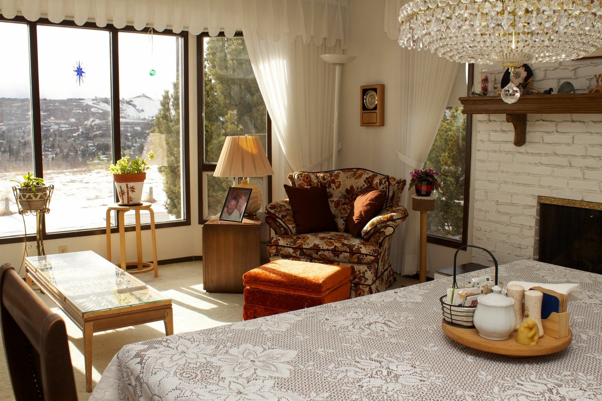 Cozy Nest Bed & Breakfast Calgary Exterior photo